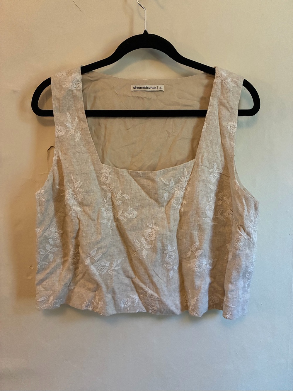 Abercrombie floral linen cream embroidered crop top